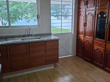 VENTA DE CASA EN COL. CAZONES POZA RICA., VER.