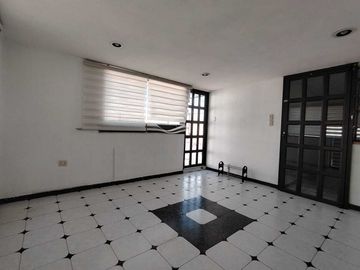 CASA EN VENTA ZONA CHINA POBLANA, CENTRO PUEBLA