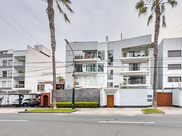 Exclusivo Dúplex de 376 m² | Espacios amplios y acabados de alta calidad