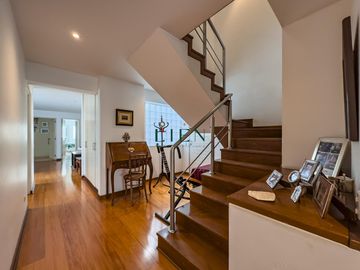Exclusivo Dúplex de 376 m² | Espacios amplios y acabados de alta calidad