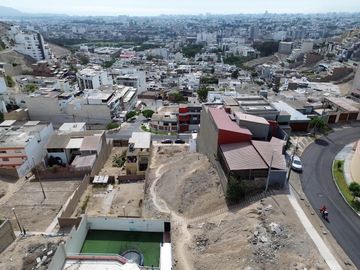 Venta de Terreno para Edificio Multifamiliar o Casa en Casuarinas Sur