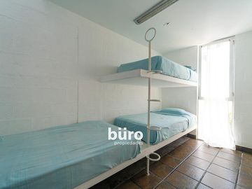 EXCELENTE CASA EN VENTA CON VISTA AL MAR EN MALECON PICO ALTO DE PUNTA HERMOSA