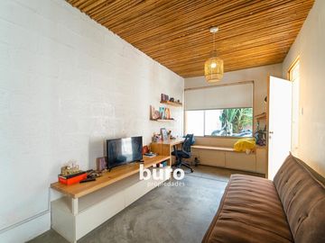 EXCELENTE CASA EN VENTA CON VISTA AL MAR EN MALECON PICO ALTO DE PUNTA HERMOSA