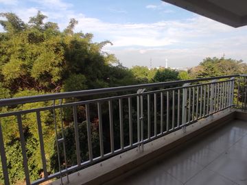 EN VENTA APARTAMENTO EN LAGOS DE VERDE ALFAGUARA SEXTO PISO