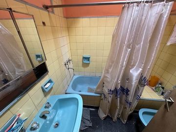 Casa en  venta en centro de G. de Laferrere