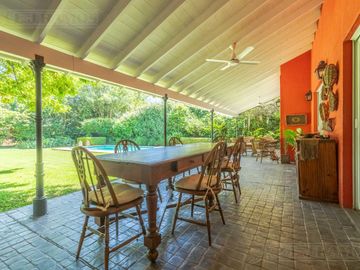 Casa en Venta en El Estribo, Pilar – Lote Interno y Gran Jardín  - Escriturable