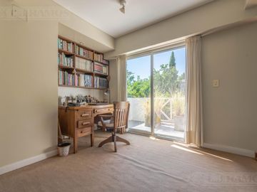 Casa en Venta en El Estribo, Pilar – Lote Interno y Gran Jardín  - Escriturable