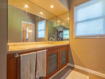 Casa en Venta en El Estribo, Pilar – Lote Interno y Gran Jardín  - Escriturable
