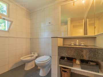 Casa en Venta en El Estribo, Pilar – Lote Interno y Gran Jardín  - Escriturable