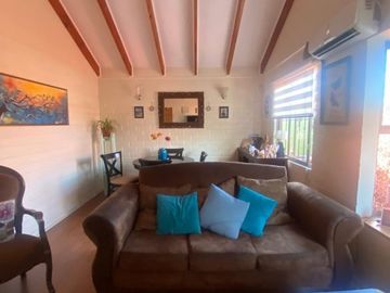 CASA EN LA HACIENDA
