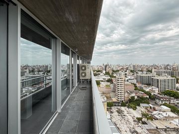 Departamento de 3 dormitorios en suite con amenities y vista al río