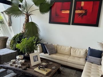 Casa en venta en La Vista,  Bosque Real