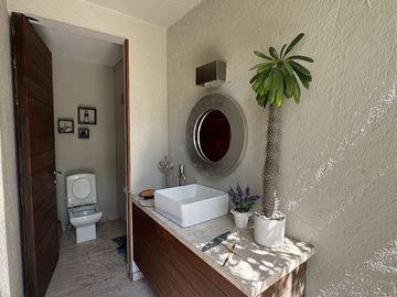 Casa en venta en La Vista,  Bosque Real