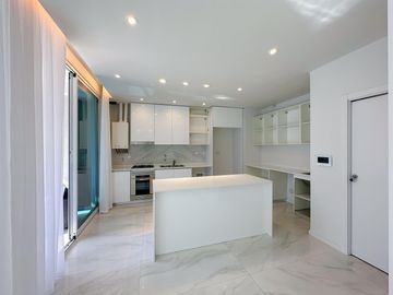 Departamentos Premium de 3 dormitorios con amenities en la barranca de Alberdi