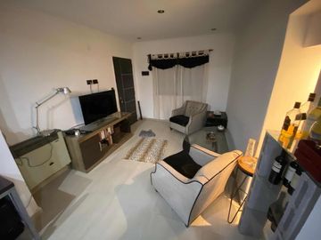 Casa en venta - 1 Dormitorio 1 Baño 1 Cochera- 80Mts2 - Cañuelas