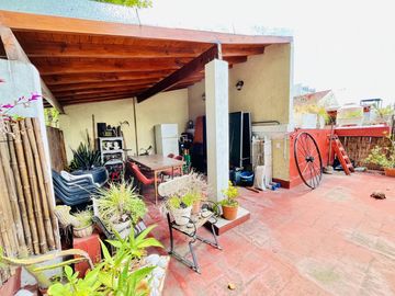 VENTA - PH TIPO CASA AL FRENTE - 5 AMBIENTES - VILLA URQUIZA