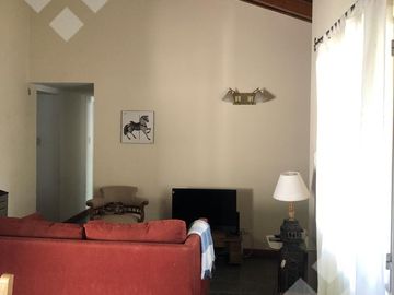 VENTA CASA 4 DORMITORIOS  - B° ALTA BARDA, NEUQUEN