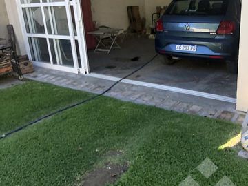VENTA CASA 4 DORMITORIOS  - B° ALTA BARDA, NEUQUEN