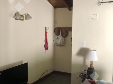 VENTA CASA 4 DORMITORIOS  - B° ALTA BARDA, NEUQUEN