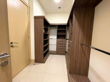 DEPARTAMENTO AMUEBLADO VENTA METROPOLITAN T2