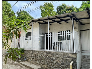 LINDA CASA ESTILO CAMPESTRE EN MINCA