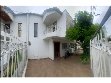 Venta de casa en Quintas de San Pedro, Santa Marta