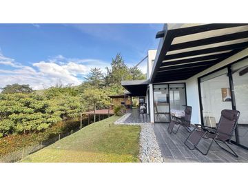 vendo Casa campestre carmen de viboral, sector el canada. LDC