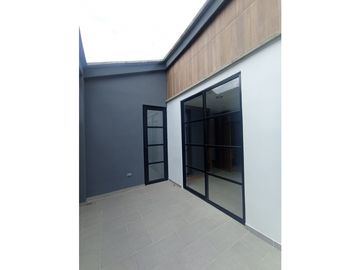 Se renta casa para estrenar/ cerritos