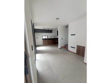 Se renta casa para estrenar/ cerritos