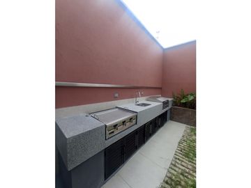 Se renta casa para estrenar/ cerritos
