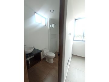 Se renta casa para estrenar/ cerritos