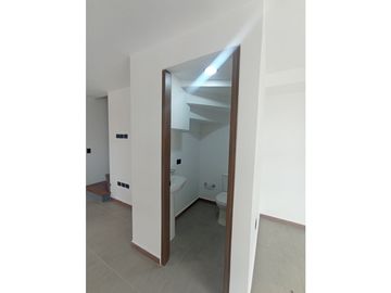 Se renta casa para estrenar/ cerritos