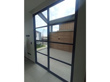 Se renta casa para estrenar/ cerritos