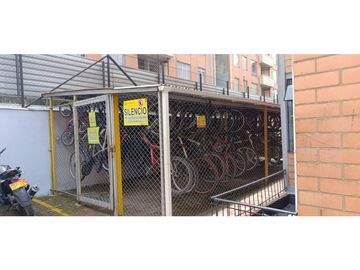 Apartamento en venta en La estrellita, Suba