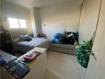 SE VENDE REMODELADO APARTAMENTO EN ALTO PRADO