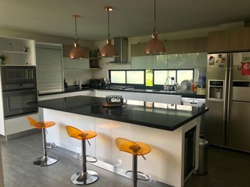 Se Vende Casa De Lujo En Barrio Pance