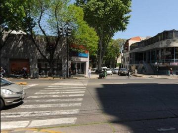 Local en venta en San Isidro