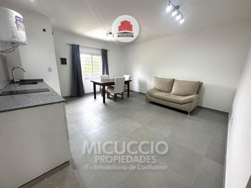 Departamento en venta, René Favaloro N°56 (N°1, Planta Alta), Los Cardales