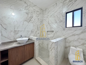 Casa en venta en Valle Escondido