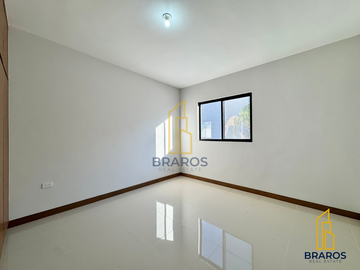 Casa en venta en Valle Escondido