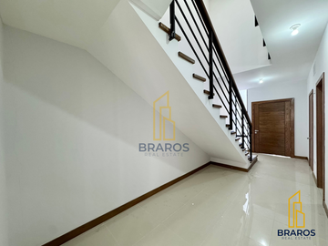 Casa en venta en Valle Escondido