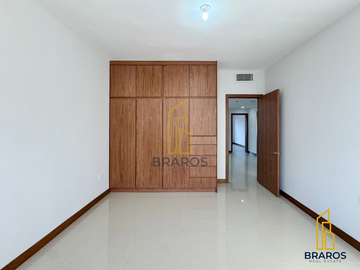 Casa en venta en Valle Escondido