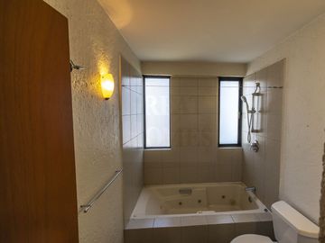 Casa en Venta en Lomas de San Angel Inn