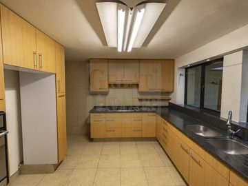 Casa en Venta en Lomas de San Angel Inn