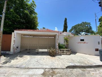 Casa en Garcia Gineres  cerca del parque de las Américas