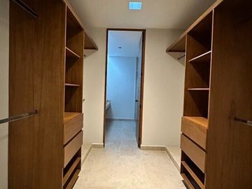 Casa en Venta en Temozón Norte, 3 recámaras, 3.5 baños