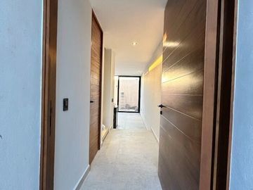 Casa en Venta en Temozón Norte, 3 recámaras, 3.5 baños