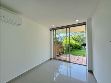 Venta apartamento con patio 3 alcobas Cartagena Laguna Club Cartagena