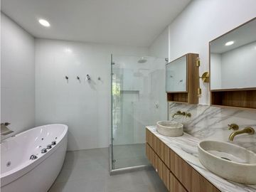 Venta apartamento con patio 3 alcobas Cartagena Laguna Club Cartagena