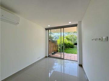 Venta apartamento con patio 3 alcobas Cartagena Laguna Club Cartagena